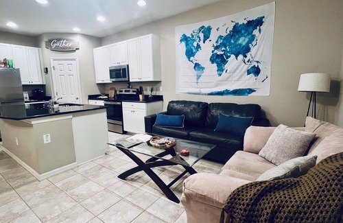 Riverview House | Charming 3-bedroom home W/Pool