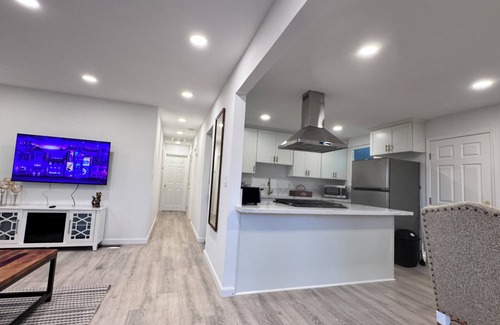 Kaseberg - Kingswood House | Charming 3-bedroom house in Roseville by Sierra Golf Club. Enjoy your stay!