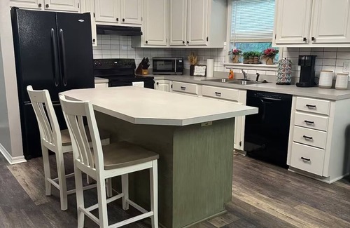 Vicksburg House | Charming 3-bedroom house with AC, WiFi, and great neighborhood in Vicksburg, MS