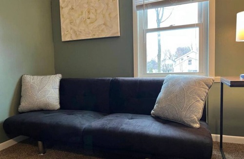 Oswego House | Charming 3 Bedroom Home: 6 Beds, Sleeps up to 12