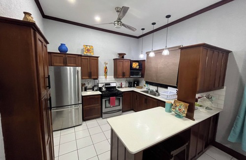 Giraudel House | Charming 3-bedroom house with private pool!