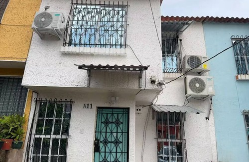 Playa San Diego House | Charming 3-bedroom house with AC, WiFi. Near Surf City & La Libertad Beaches!