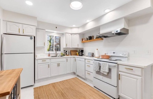 Bellport House | Charming 3-bedroom house with heated pool in Bellport village.