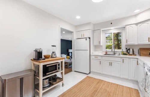 Bellport House | Charming 3-bedroom house with heated pool in Bellport village.