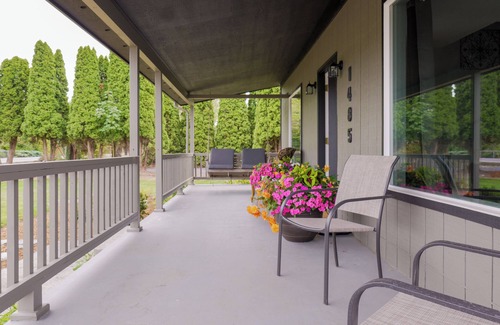 Centralia - Chehalis House | Charming 3-bedroom house in peaceful Chehalis, less than 1 mile from I-5.
