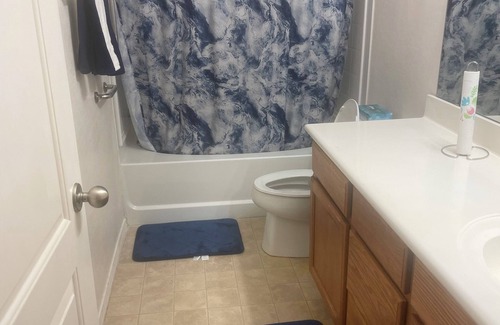 Maricopa House | Charming 3-bedroom house with WiFi and AC in Maricopa