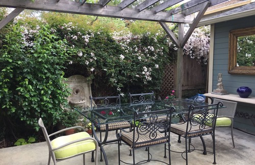 Petaluma House | Charming 3-bedroom house in West Petaluma
