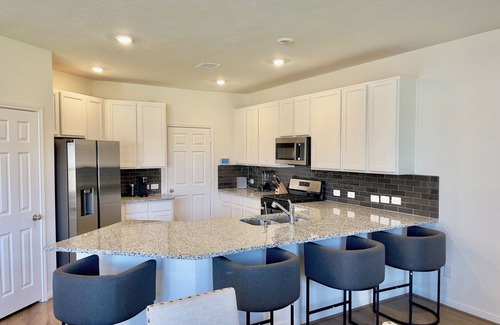 Cypress House | Charming 3-bedroom house Cypress, TX minutes from Katy, TX
