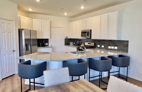 Cypress House | Charming 3-bedroom house Cypress, TX minutes from Katy, TX