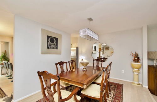 Fairfax House | Charming 3-bedroom house in the heart of Fairfax