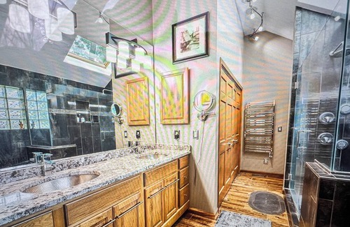 Granger House | Charming 3-bedroom house with WiFi in delightful Granger close to Notre Dame