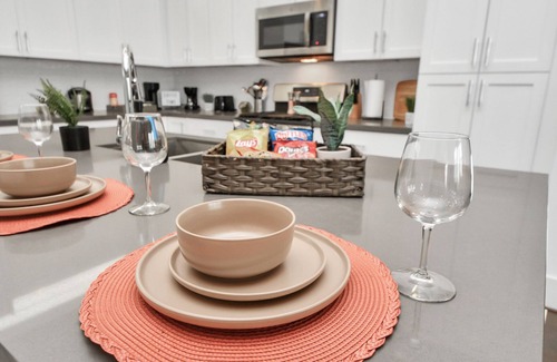 East Downtown Houston House | Charming 3-bedroom house with fitness equipment in brilliant Houston