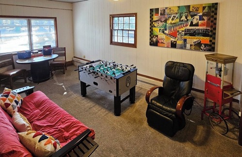 Jackson House | Charming 3-bedroom house with all the amenities located in the heart of Jackson