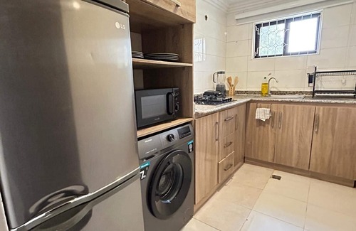 Mobushipe House | Charming 3-bedroom house with AC, fitness room in wonderful Maitama, Abuja.