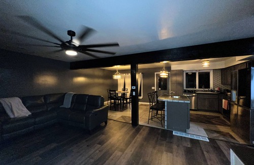 Town of Aurelius House | Charming 3-bedroom house in fabulous Auburn with AC, WiFi