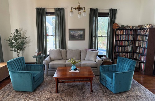 Cuero House | Charming 3-bedroom house with WiFi and AC in Cuero