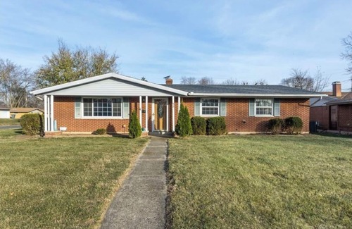 Trotwood House | Charming 3-bedroom house with AC and WiFi in delightful Dayton