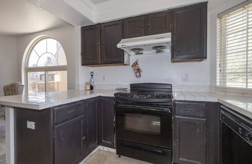 Green Valley Ranch House | Charming 3-bedroom house with WiFi and AC in awesome Denver