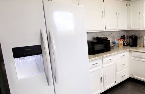 Gallup House | Charming 3-bedroom house with WiFi, AC in welcoming Gallup