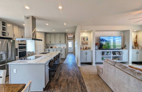 Kanab House | Charming 3-bedroom house on 5 beautiful acres in Kanab w/outdoor firepit, Zions