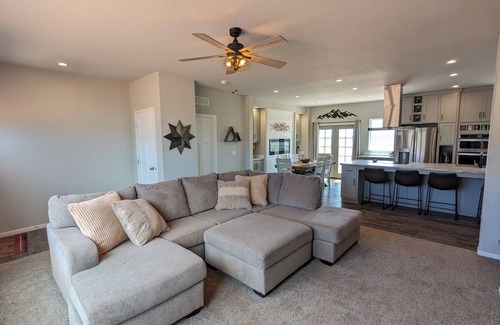 Kanab House | Charming 3-bedroom house on 5 beautiful acres in Kanab w/outdoor firepit, Zions