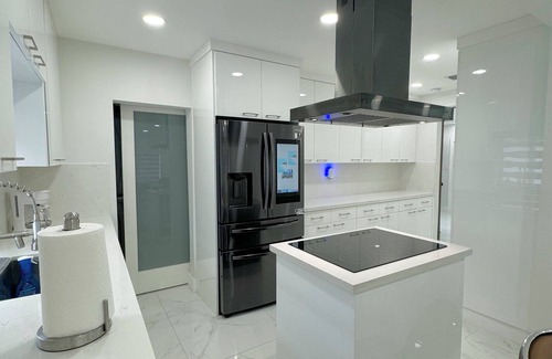 Coral Terrace House | Charming 3-bedroom house in marvelous Miami with AC, WiFi