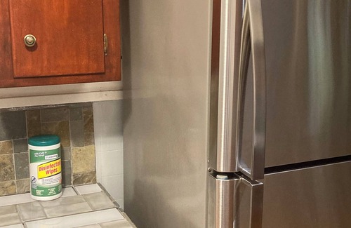 Monroe House | Charming 3-bedroom house with AC, outside fitness area in serene Monroe