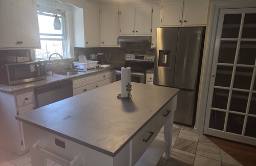 Peabody House | Charming 3-bedroom house in delightful Peabody