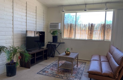 Tucson House | Charming 3-bedroom house in brilliant Tucson with WiFi, AC