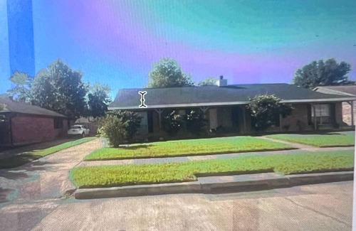 Barker House | Charming 3-bedroom house with WiFi, AC in peaceful Katy