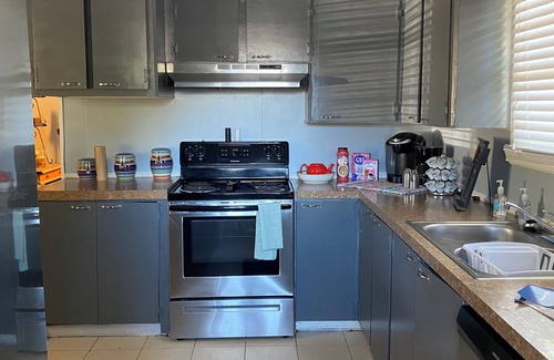 Nash House | Charming 3-bedroom house with WiFi and AC in Nash