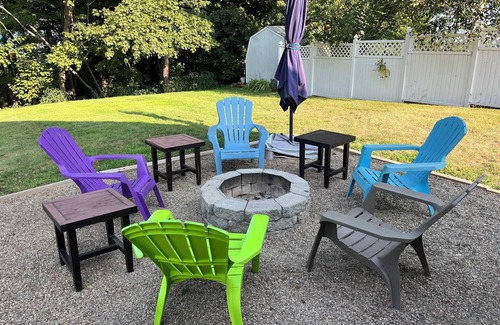 Conneaut House | Charming 3-bedroom lake house with the best location in Conneaut