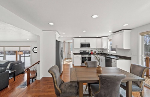 Amherst House | Charming 3-bedroom newly renovated house located in the Village of Amherst