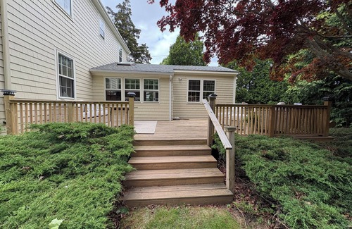Bellevue Avenue Historic District House | Charming 3-bedroom Newport home located off iconic Bellevue Ave. Walk to all!