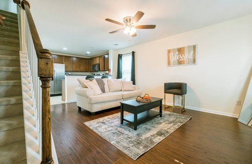Pooler House | Charming 3-bedroom oasis in lovely Pooler with hot tub, king bed, and Smart TVs