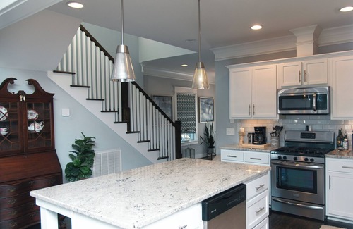 South Nashville Cottage | Charming 3-bedroom plus loft cottage in Nashville's hottest neighborhood