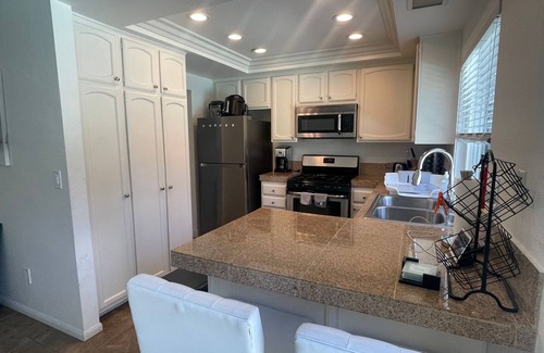 Mira Mesa House | Charming 3-bedroom Private Home with Pool & Hot-tub in sunny San Diego