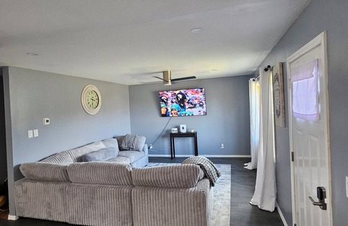 Westmoreland House | Charming 3-bedroom ranch house in enchanting Westmoreland .