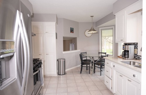 Hudson House | Charming 3-Bedroom Rental for Your Escape