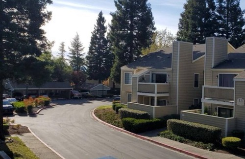 San Ramon House | Charming 3-bedroom townhome in lovely San Ramon with AC