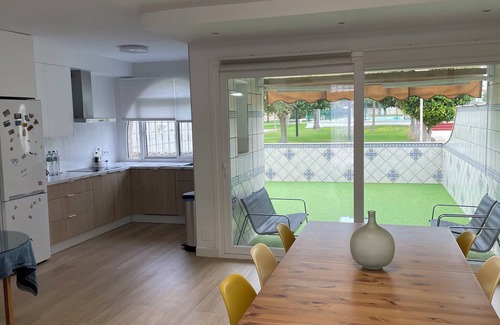 Retamar House | Charming 3-bedroom townhome with AC, WiFi in lovely Retamar