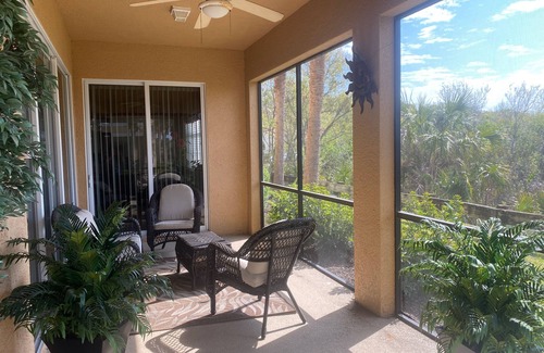 Nokomis House | Charming 3-bedroom townhome with AC and WiFi in Venentian Golf and River Club