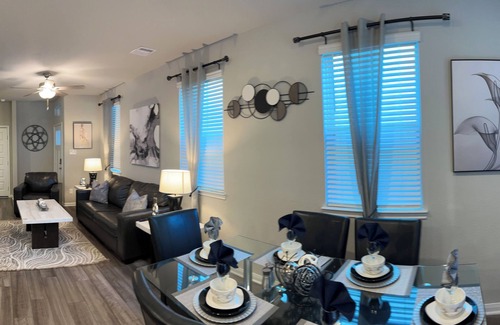 Clear Lake Shores House | Charming 3-bedroom Townhome in League City on 96.