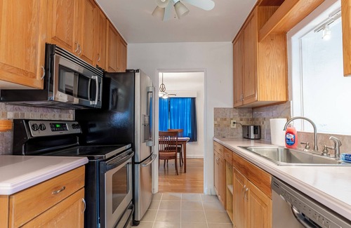 Nob Hill House | Charming 3-bedroom house Albuquerque with game room and back yard