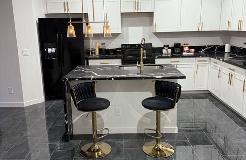 Arizona City House | Charming 3-bedroom house with WiFi and AC in lovely Arizona City