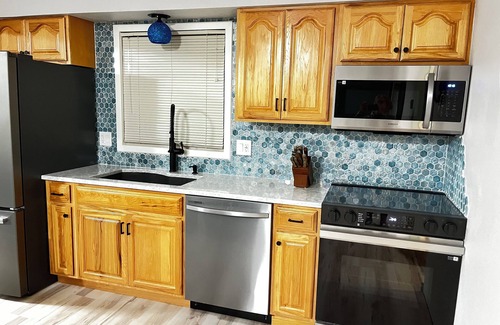 Battle Lake House | Charming 3-bedroom lake front house with WiFi, AC on marvelous West Battle Lake