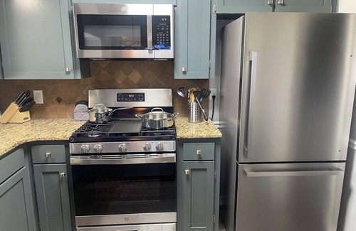 Bossier City House | Charming 3-bedroom with sunroom house in Bossier City with AC, WiFi
