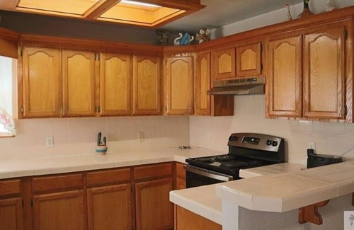 Brownsville House | Charming 3-bedroom house on over half acre lot