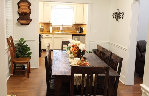 Wakefield House | Charming 3-bedroom home in Centreville, MS on beautiful and peaceful landscape.