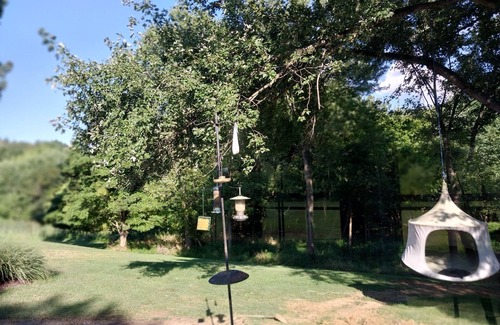 Chesterfield House | Charming 3-bedroom home in the middle of Chesterfield, Missouri.